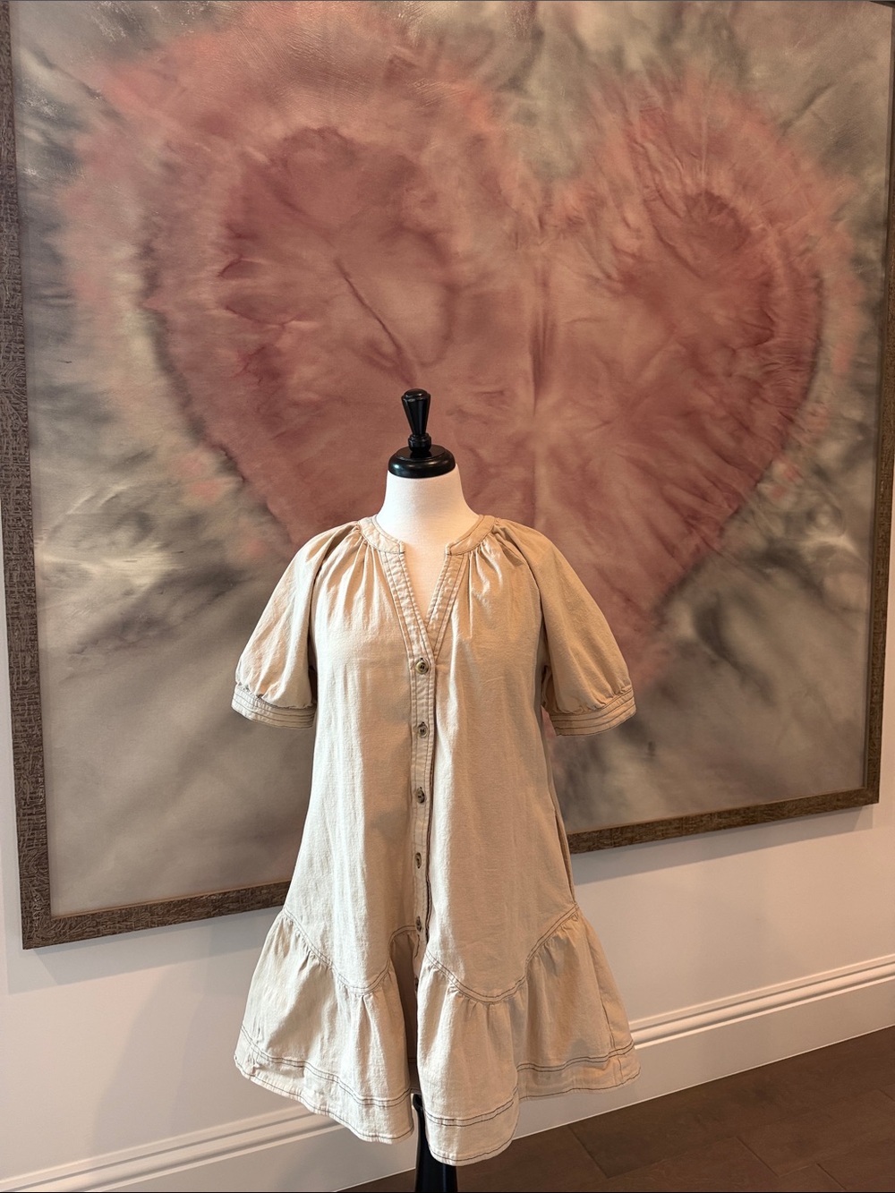 entro Cream Button-Front Short-Sleeve Mini Dress